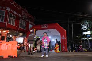 BIB: 4572
                            <button type="button" onclick="openModal(26259501)" class="btn btn-primary btn-sm float-right btn-popup" data-toggle="modal" data-target=".modal-high-quality">
                        <i class="fas fa-shopping-cart"></i> Add to Cart
                    </button>
                                            <button type="button" onclick="isThisMe(26259501, true)" class="btn btn-success btn-sm float-right btn-popup btn-isme hidden" data-toggle="tooltip" data-placement="bottom" title="นี่คือรูปของคุณใช่ไหม คลิกที่นี่เพื่อเอาเข้าอัลบั้ม">
                        <i class="fas fa-plus"></i> Add to album
                    </button>
                    <button type="button" onclick="isThisMe(26259501, false)" class="btn btn-warning btn-sm float-right btn-popup btn-isnotme hidden">
                        <i class="fas fa-ban"></i> Remove from album
                    </button>